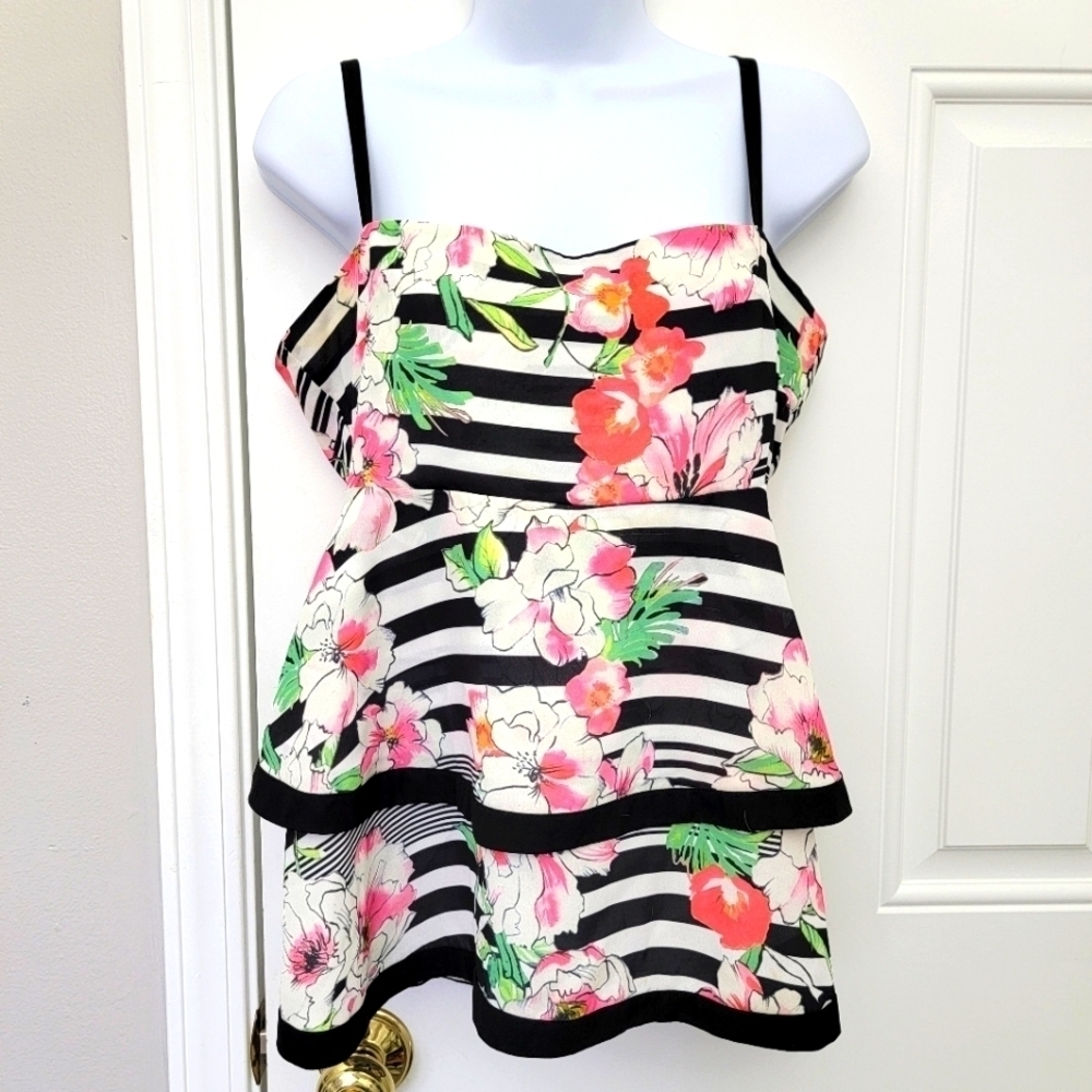Yumi Kim Jubilee In The Ruff Floral Striped Tiered Sleeveless Top Size M